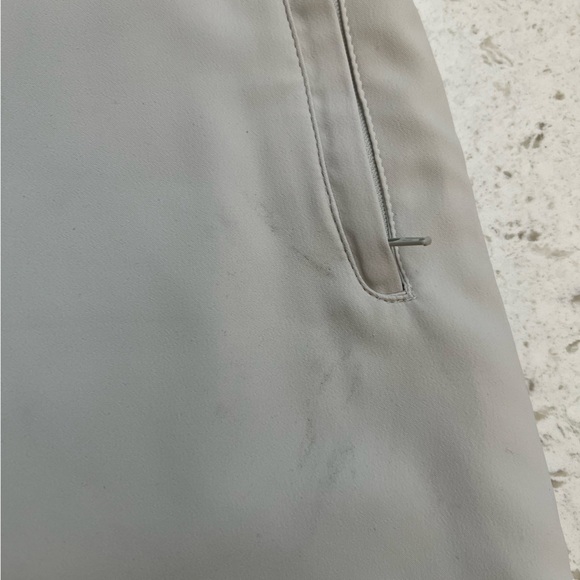 Golf Skirt with Built In 3.5” Shorts - Picture 4 of 7